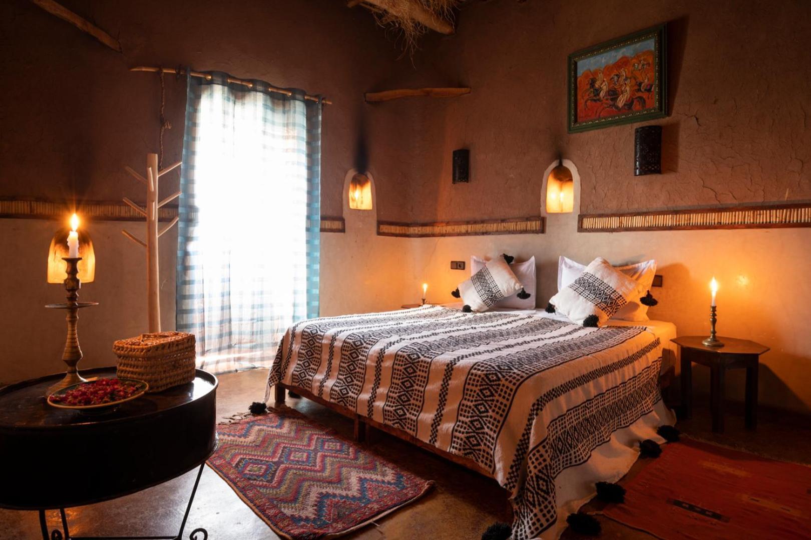Bed and Breakfast Kasbah Tebi Айт-Бен-Хадду Екстер'єр фото